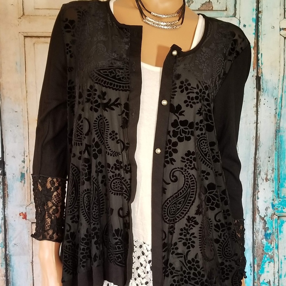 BRAND NEW Black Bohemian Cardigan with lace design